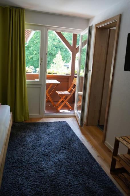 Haus Nilson Apartment เกนเกนบาค ภายนอก รูปภาพ